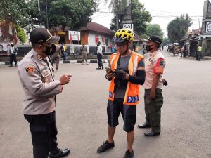 Puluhan Warga Purwakarta Kedapatan Tak Pakai Masker