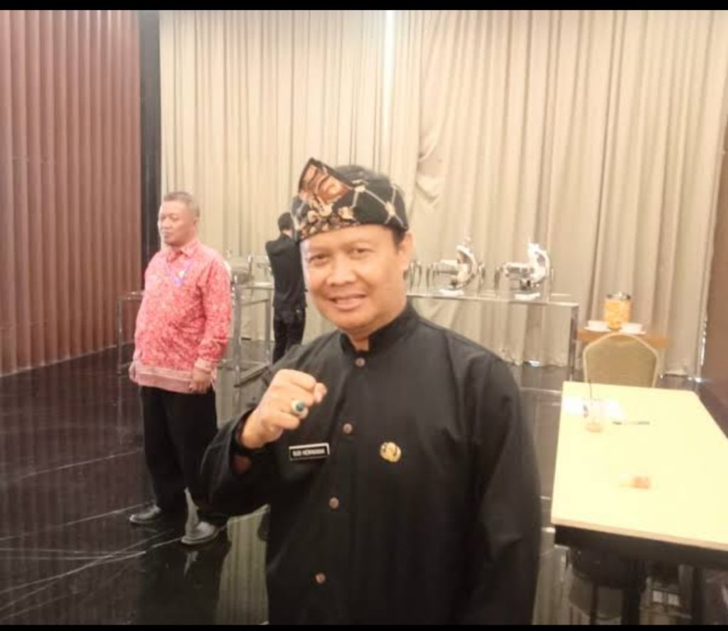 Diduga Bohongi Wartawan, Kepala KCD Wilayah IV Kangkangi UU Keterbukaan Informasi Publik
